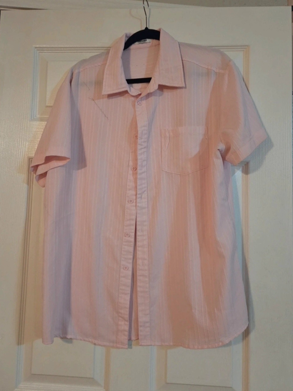 Men's Light Pink Short-Sleeve Button-Down Shirt by